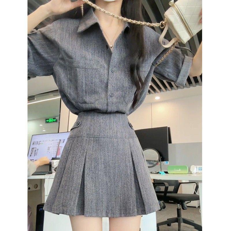 Korean Retro Slim Denim Shirt & Pleated Skirt Two-Piece Set for Women XXL (65/70kg)
Korean Retro Slim Denim Shirt & Pleated Skirt Two-Piece Set for Women XXL (65/70kg)