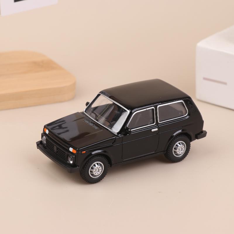 1/43 Scale Simulation Alloy Car Model Retro Diecast Metal Toy Car Ornaments Desktop Decoration Collect Hobby Gifts
1/43 Scale Simulation Alloy Car Model Retro Diecast Metal Toy Car Ornaments Desktop Decoration Collect Hobby Gifts
