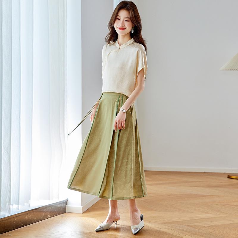 2025 Fashionable Women s Summer Chinese Guofeng Mamian Skirt & Top Set - SP6060 M (90-110 jin)
2025 Fashionable Women s Summer Chinese Guofeng Mamian Skirt & Top Set - SP6060 M (90-110 jin)