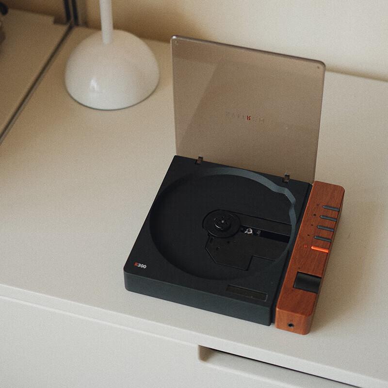 Ретро Bluetooth CD-програвач Syitren R300
Ретро Bluetooth CD-програвач Syitren R300