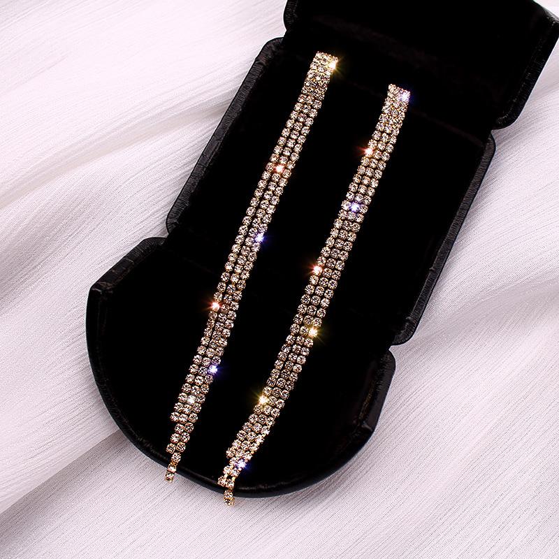 Trendy Tassel Crystal Rhinestone Long Earrings For Women Luxury Shiny Bridal Dangle Drop Earrings Wedding Zircon Gift Bijoux золотий
Trendy Tassel Crystal Rhinestone Long Earrings For Women Luxury Shiny Bridal Dangle Drop Earrings Wedding Zircon Gift Bijoux золотий
