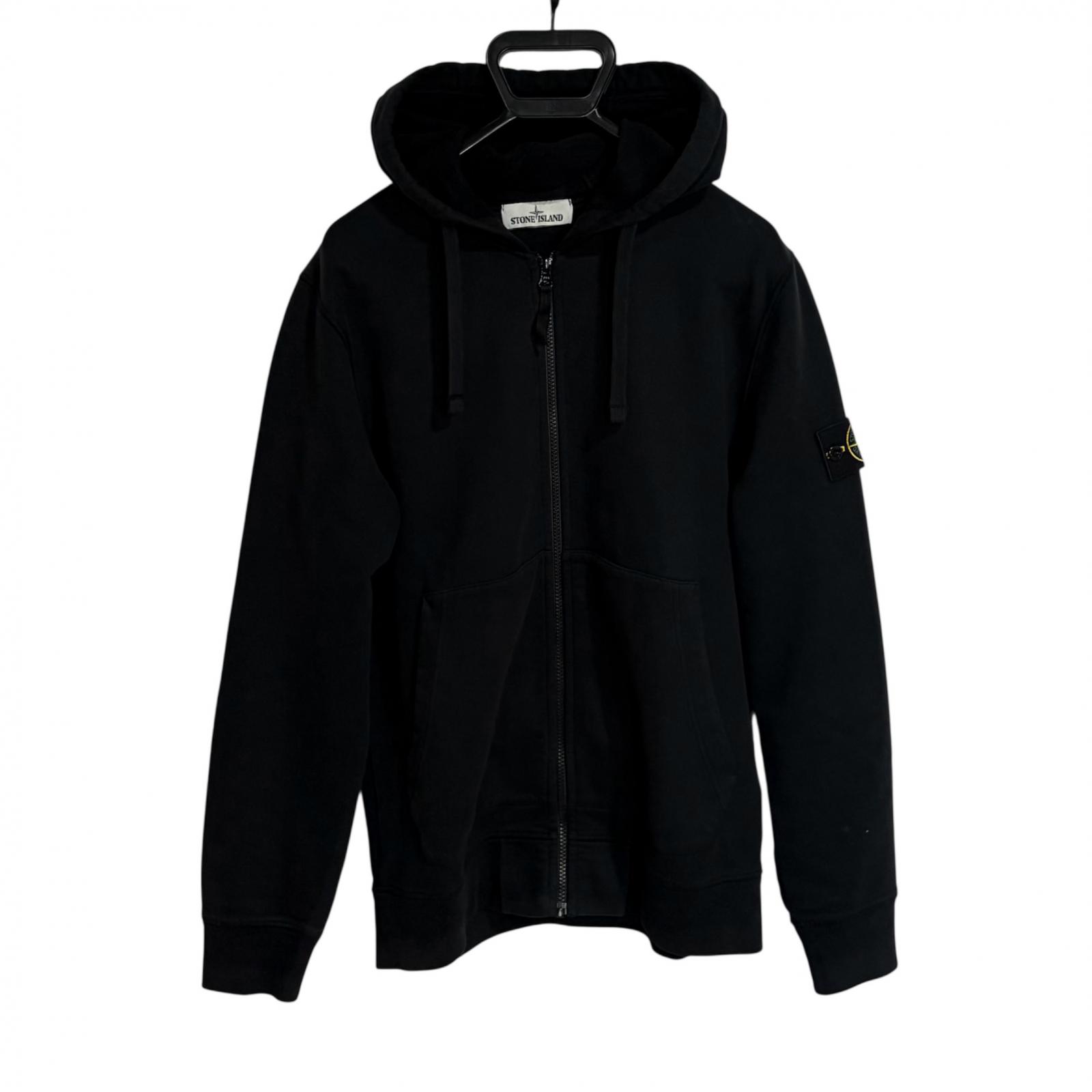 Вжитий PARKA STONE ISLAND чорний чоловічий L чорний
Вжитий PARKA STONE ISLAND чорний чоловічий L чорний