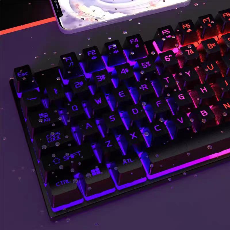 Універсальний високоцінний дротовий ігровий набір клавіатури та миші для настільного комп ютера та ноутбука
Універсальний високоцінний дротовий ігровий набір клавіатури та миші для настільного комп ютера та ноутбука