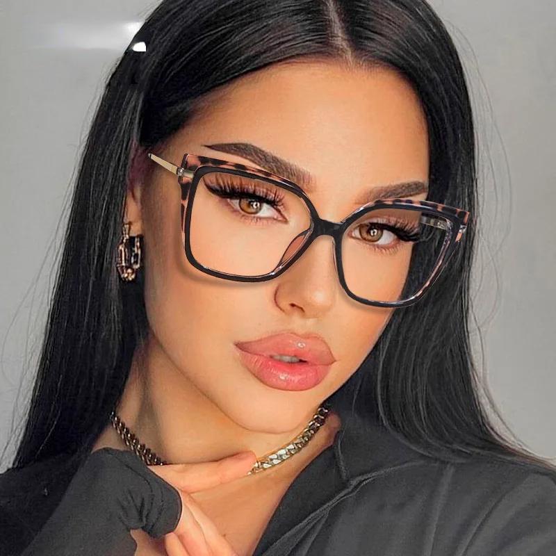 Fashion Fashion Leopard Print Eyeglass Frame Trend Square Frame Flat Lens 2024 New Women s Anti Blue Light Glasses Computer Goggles
Fashion Fashion Leopard Print Eyeglass Frame Trend Square Frame Flat Lens 2024 New Women s Anti Blue Light Glasses Computer Goggles