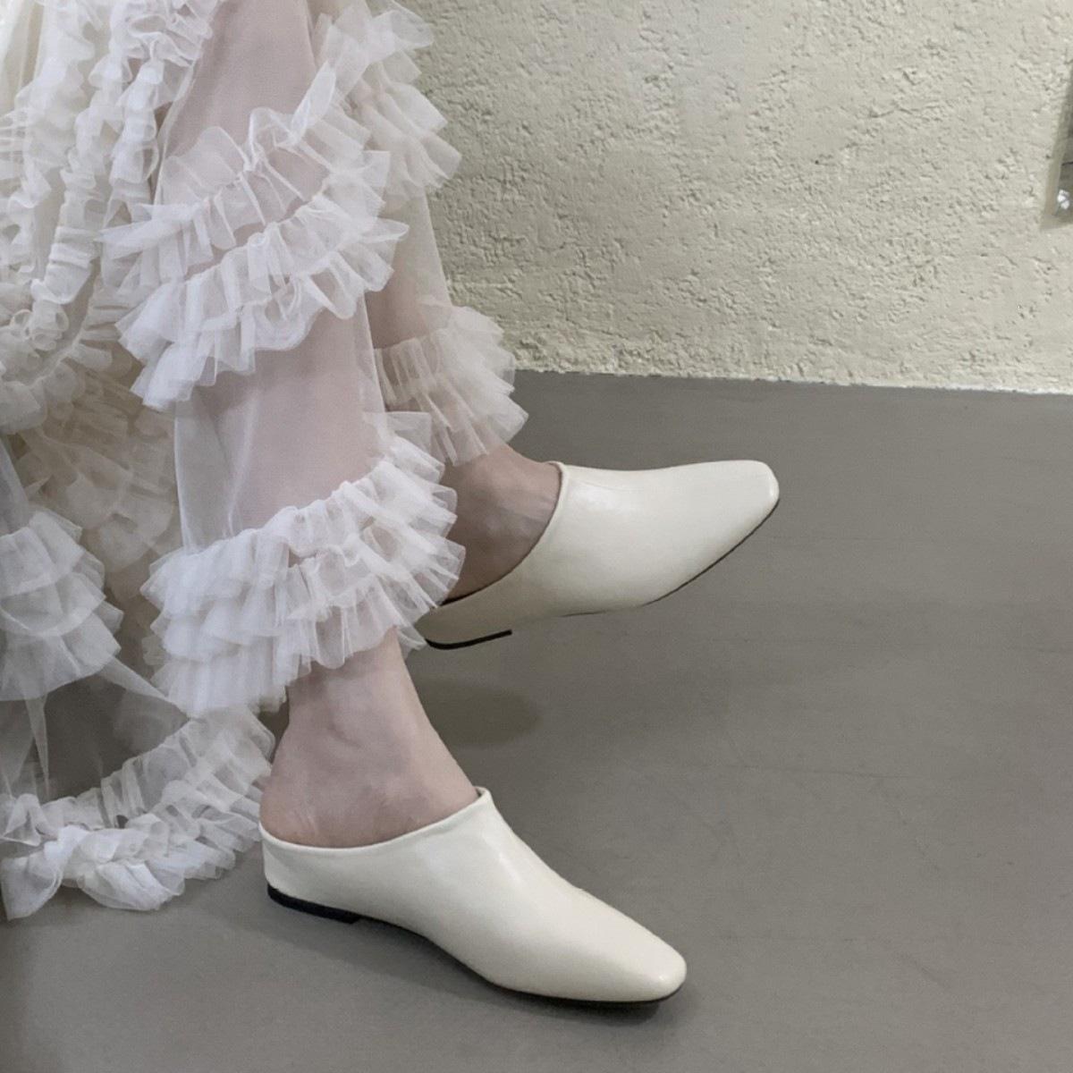 Spring Fashion Casual Bag Head Half Slippers Flat Bottom Niche Cool Slippers 39
Spring Fashion Casual Bag Head Half Slippers Flat Bottom Niche Cool Slippers 39