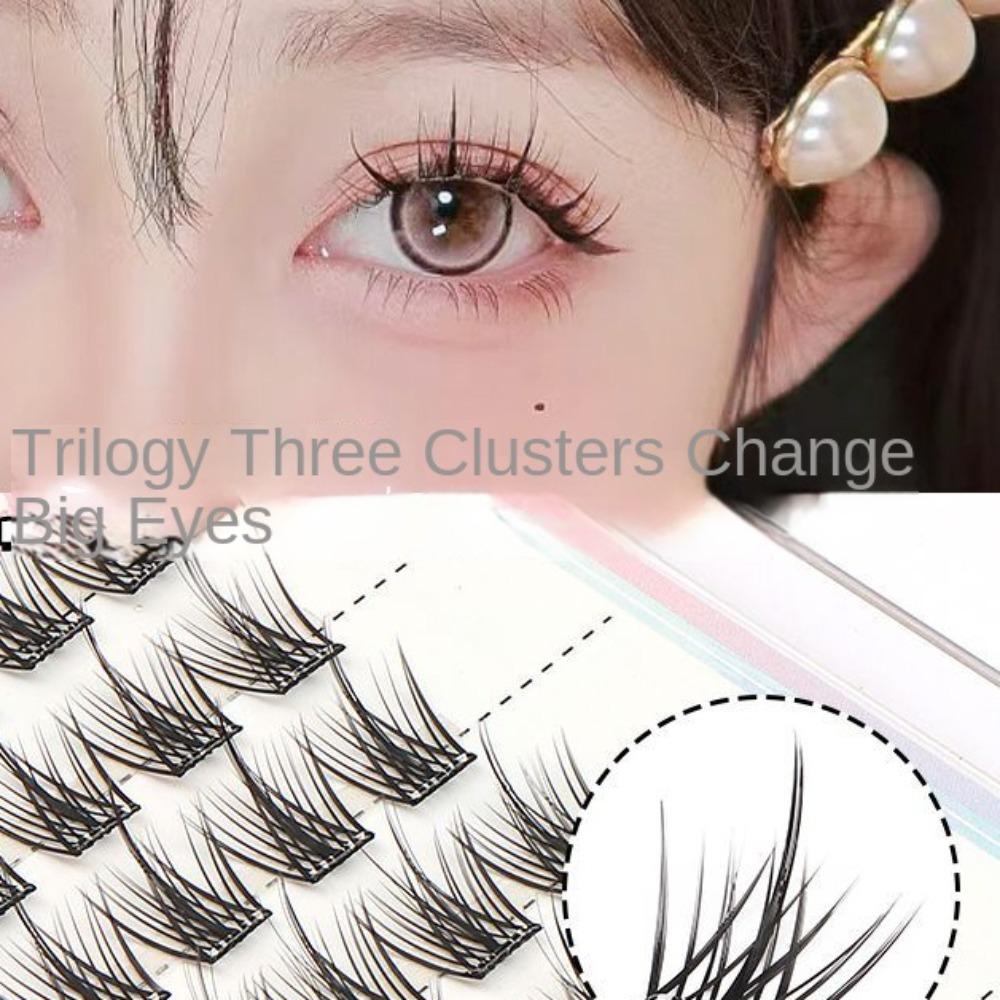 Sweet Self-adhesive Lash Clusters DIY False Eyelash Clusters Adhesive False Eyelashes Makeup Tool Style 1
Sweet Self-adhesive Lash Clusters DIY False Eyelash Clusters Adhesive False Eyelashes Makeup Tool Style 1