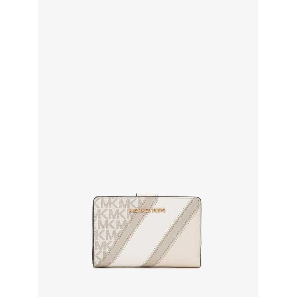Компактный кошелек MICHAEL KORS JET SET TRAVEL на молнии, средний размер 35R3GTVF6V2605 Светло-кремовый мульти F
Компактный кошелек MICHAEL KORS JET SET TRAVEL на молнии, средний размер 35R3GTVF6V2605 Светло-кремовый мульти F