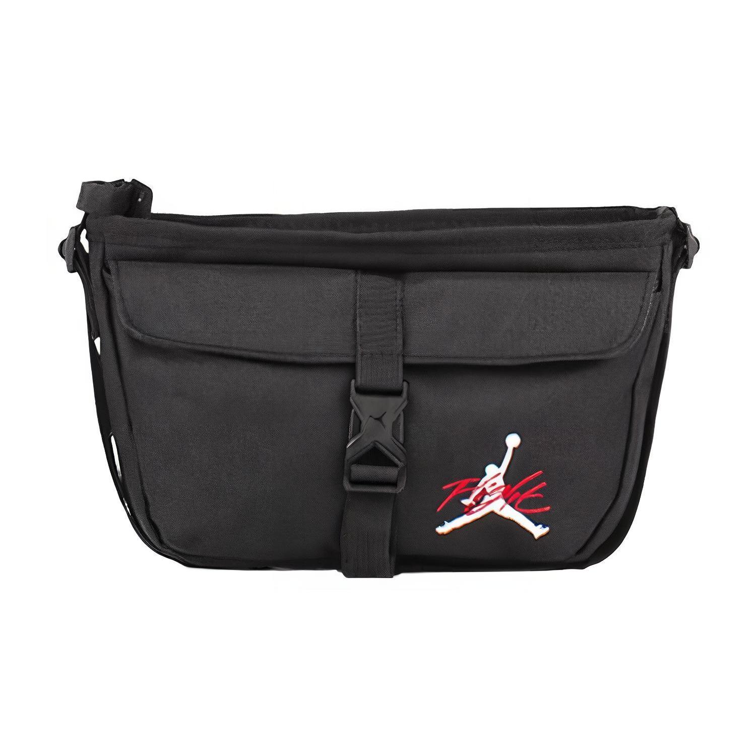 New Jordan Polyester Shoulder Bag, Crossbody Bag Small Unisex Black DV5312-010 24.9*4.1*12.4CM
New Jordan Polyester Shoulder Bag, Crossbody Bag Small Unisex Black DV5312-010 24.9*4.1*12.4CM