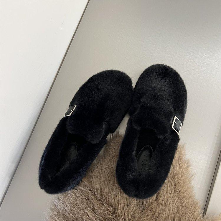Mao Mao shoes women s winter wear 2025 new one-pedal Doudou shoes flat-soled Boken shoes winter velvet warm cotton shoes 35 чёрный
Mao Mao shoes women s winter wear 2025 new one-pedal Doudou shoes flat-soled Boken shoes winter velvet warm cotton shoes 35 чёрный