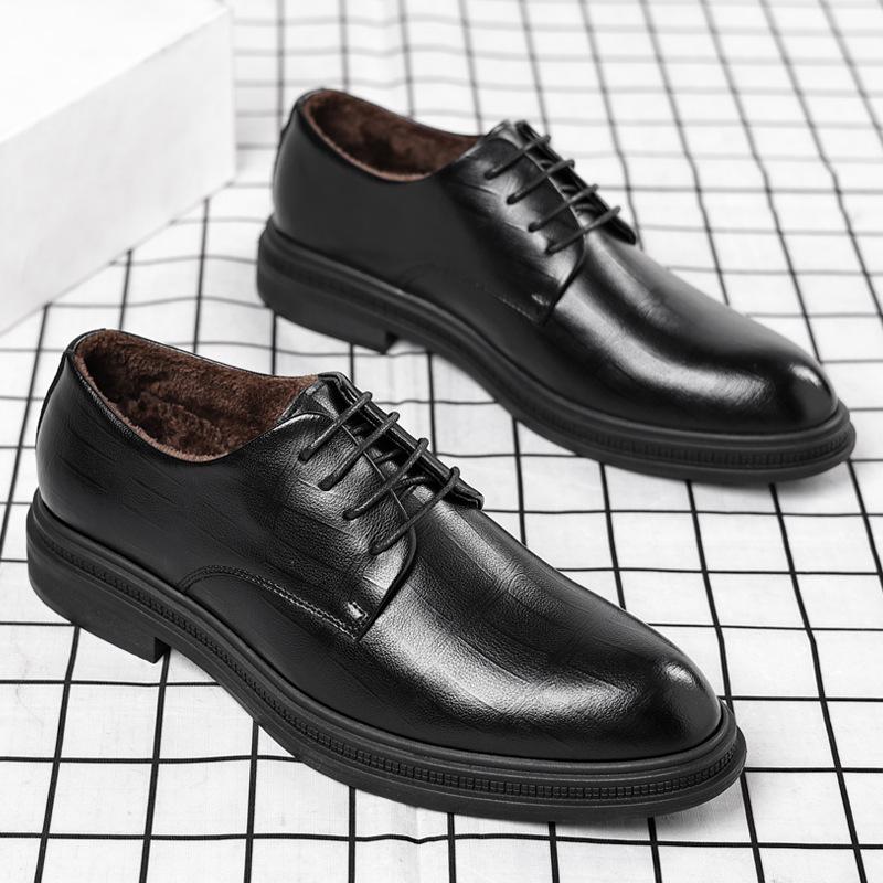 Autumn and winter low-top formal heightening shoes men s 8cm leather shoes British style velvet pointed shoes tide 2025 37
Autumn and winter low-top formal heightening shoes men s 8cm leather shoes British style velvet pointed shoes tide 2025 37