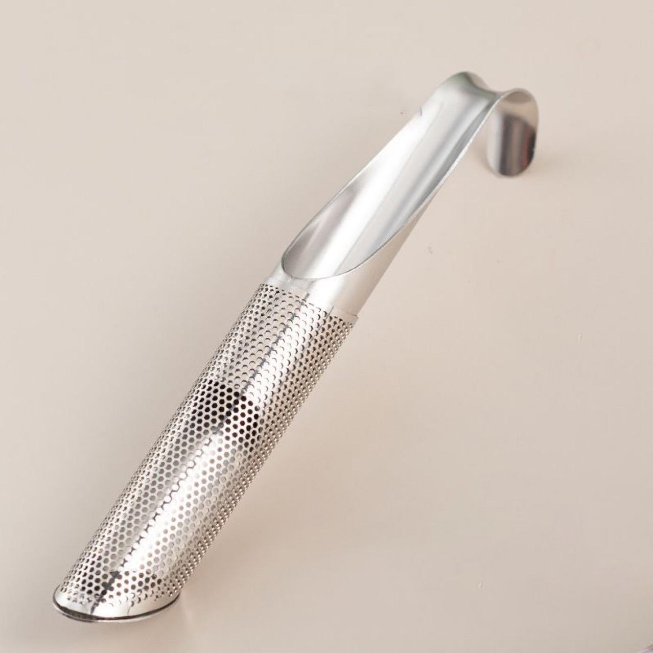 2pcs Durable Encrypted Mesh Design Fine Holes Tea Interval Diffuser for Coffee Leaf Tea Pipe Stainless Steel Tea Infuser Filter
2pcs Durable Encrypted Mesh Design Fine Holes Tea Interval Diffuser for Coffee Leaf Tea Pipe Stainless Steel Tea Infuser Filter