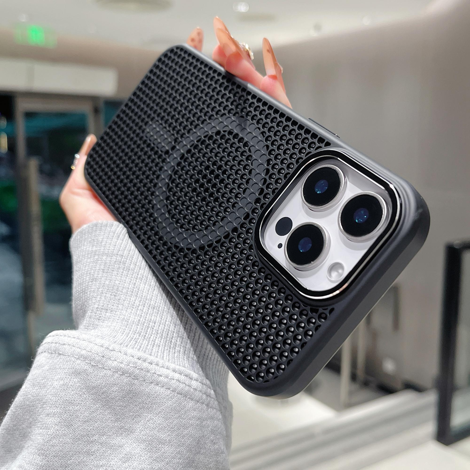For iPhone 16 Pro Max Magnetic Case Electroplated Mesh Heat Dissipation TPU+PC Phone Back Cover Navy Blue
For iPhone 16 Pro Max Magnetic Case Electroplated Mesh Heat Dissipation TPU+PC Phone Back Cover Navy Blue
