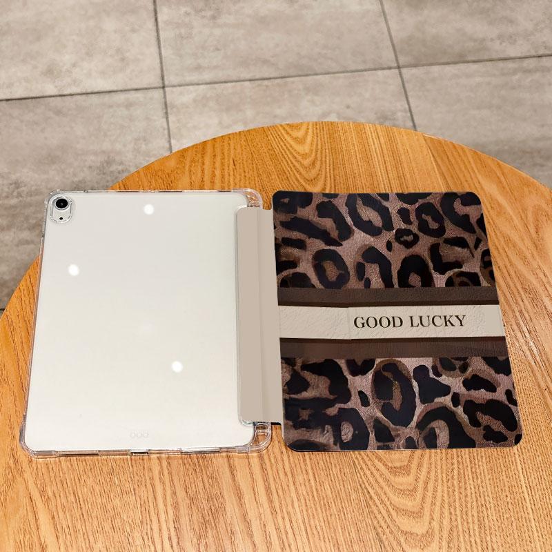 Lucky leopard print TABLET CASE FOR iPad pro 10/11-Inch 2020/6th/7th /8th /Air 3rd/Air 4th/9th gen/Air 5th Gen 2022/Air 11 6 9.7in чистий
Lucky leopard print TABLET CASE FOR iPad pro 10/11-Inch 2020/6th/7th /8th /Air 3rd/Air 4th/9th gen/Air 5th Gen 2022/Air 11 6 9.7in чистий