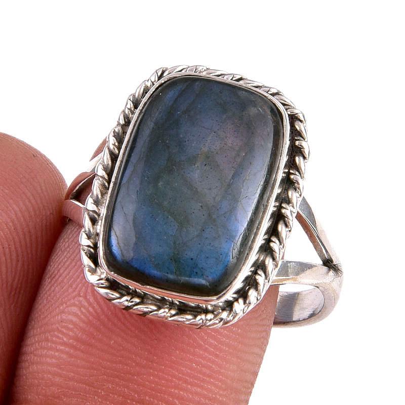 Natural Labradorite Gemstone 925 Solid Sterling Silver Jewelry Ring S.9.5 P5O10
Natural Labradorite Gemstone 925 Solid Sterling Silver Jewelry Ring S.9.5 P5O10