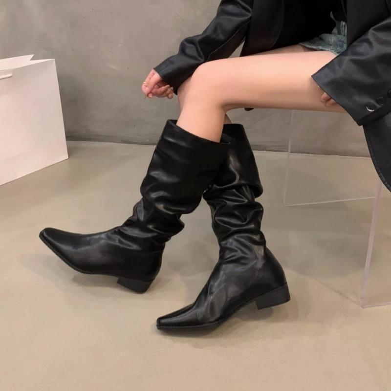 Модные весенне-осенние новые ботфорты на толстом каблуке с отворотом, с острым носком, на низком каблуке, повседневные, элегантные, темпераментные, ботфорты-чулки 39 чёрный
Модные весенне-осенние новые ботфорты на толстом каблуке с отворотом, с острым носком, на низком каблуке, повседневные, элегантные, темпераментные, ботфорты-чулки 39 чёрный