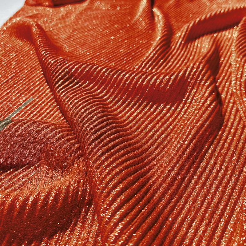 41 Colors Crinkle Muslim Hijabs for Women Pleated Shiny Gold & Silver Wire Shawl Luxury Solid Headscarf Wedding Party Hijab 70x190cm
41 Colors Crinkle Muslim Hijabs for Women Pleated Shiny Gold & Silver Wire Shawl Luxury Solid Headscarf Wedding Party Hijab 70x190cm