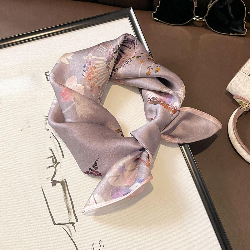 100% шелковый шарф женский роскошный ободок весенний квадратный модный платок женский шейный платок дамская шаль накидки хиджаб бандана шарфы 53x53cm
100% шелковый шарф женский роскошный ободок весенний квадратный модный платок женский шейный платок дамская шаль накидки хиджаб бандана шарфы 53x53cm