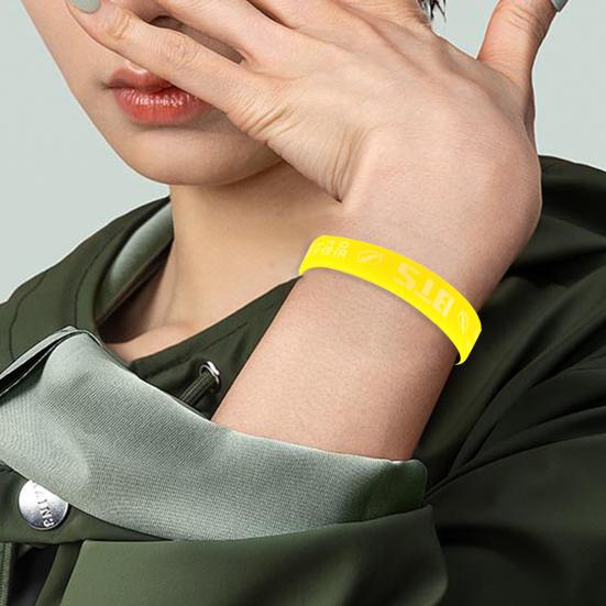 Корейский групповой браслет Jungkook Jimin V Suga Jin J-Hope, мягкие силиконовые аксессуары для наручных часов
Корейский групповой браслет Jungkook Jimin V Suga Jin J-Hope, мягкие силиконовые аксессуары для наручных часов