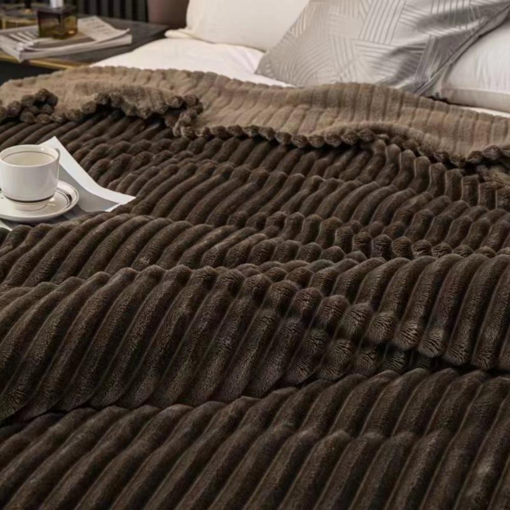 Роскошное одеяло из искусственного меха кролика 180*200 см - мягкое, теплое и уютное для диванов, кроватей, офисов и путешествий. Уютный подарок на все времена года, идеально подходит для Рождества. 180*200CM темно-коричневого
Роскошное одеяло из искусственного меха кролика 180*200 см - мягкое, теплое и уютное для диванов, кроватей, офисов и путешествий. Уютный подарок на все времена года, идеально подходит для Рождества. 180*200CM темно-коричневого