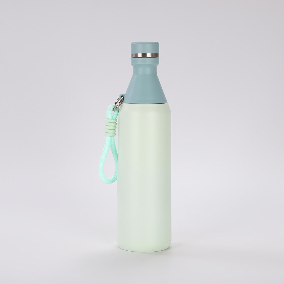 20oz Insulated Stainless Steel Water Bottle Leakproof Twist on Lid Slim Design for Travel and Gym BPA Free 501-600ml зелёный
20oz Insulated Stainless Steel Water Bottle Leakproof Twist on Lid Slim Design for Travel and Gym BPA Free 501-600ml зелёный