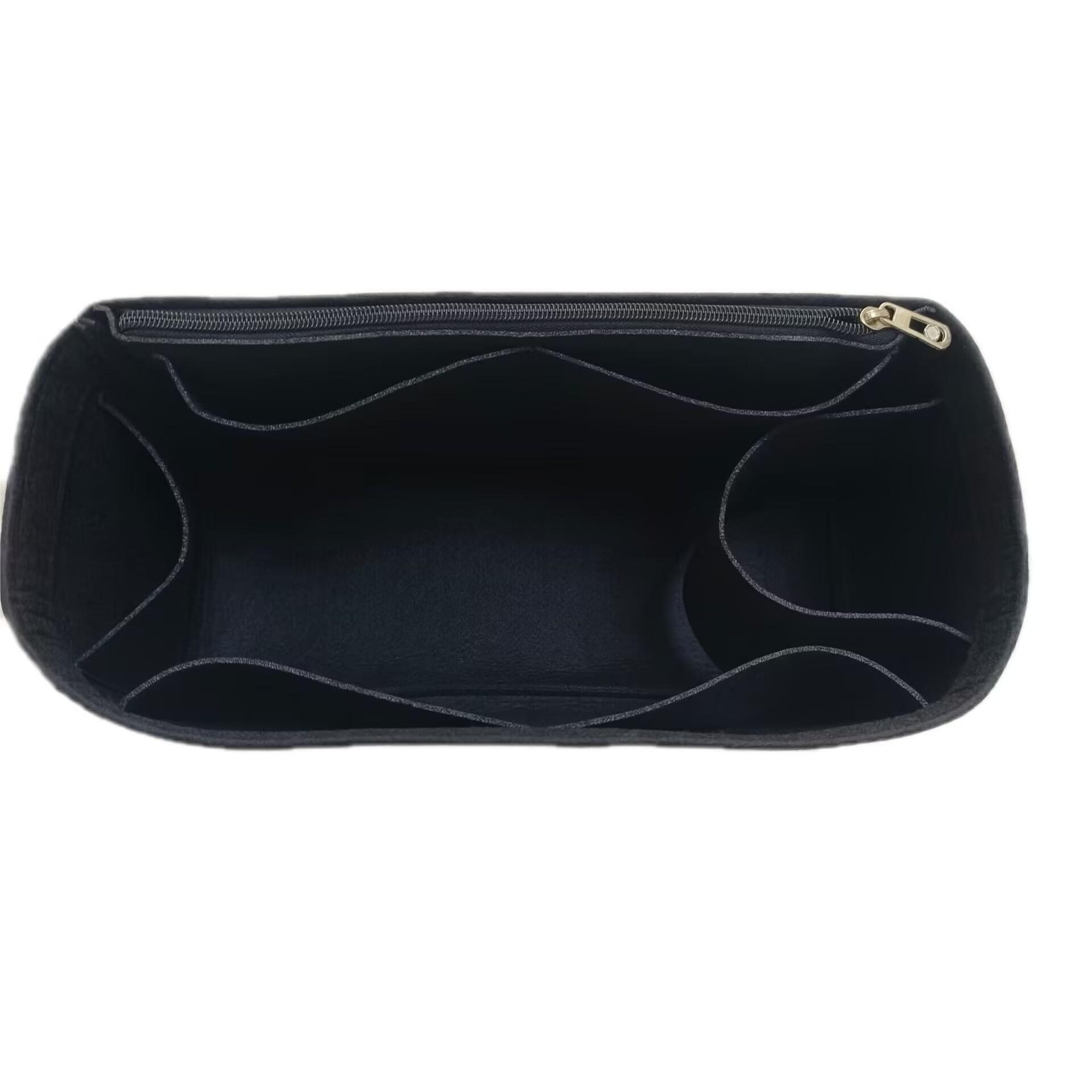 1pc Essential Clutch Insert Bag - Ultra-Light Space-Saving Lining for Women s Handbags, Multi-Functional Travel/Daily Storage чорний
1pc Essential Clutch Insert Bag - Ultra-Light Space-Saving Lining for Women s Handbags, Multi-Functional Travel/Daily Storage чорний