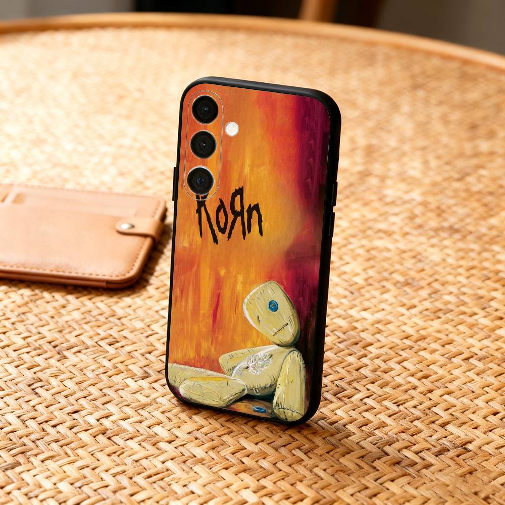Band K-Korn Phone Case For Samsung A73,72,71,A52,51,40,41,A22,A32,31,A13, Soft Black Shell Samsung a52
Band K-Korn Phone Case For Samsung A73,72,71,A52,51,40,41,A22,A32,31,A13, Soft Black Shell Samsung a52
