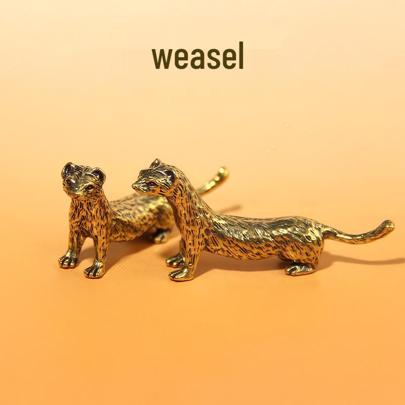 Weasel Retro Brass Ornaments - High-End Niche Craft Collection
Weasel Retro Brass Ornaments - High-End Niche Craft Collection
