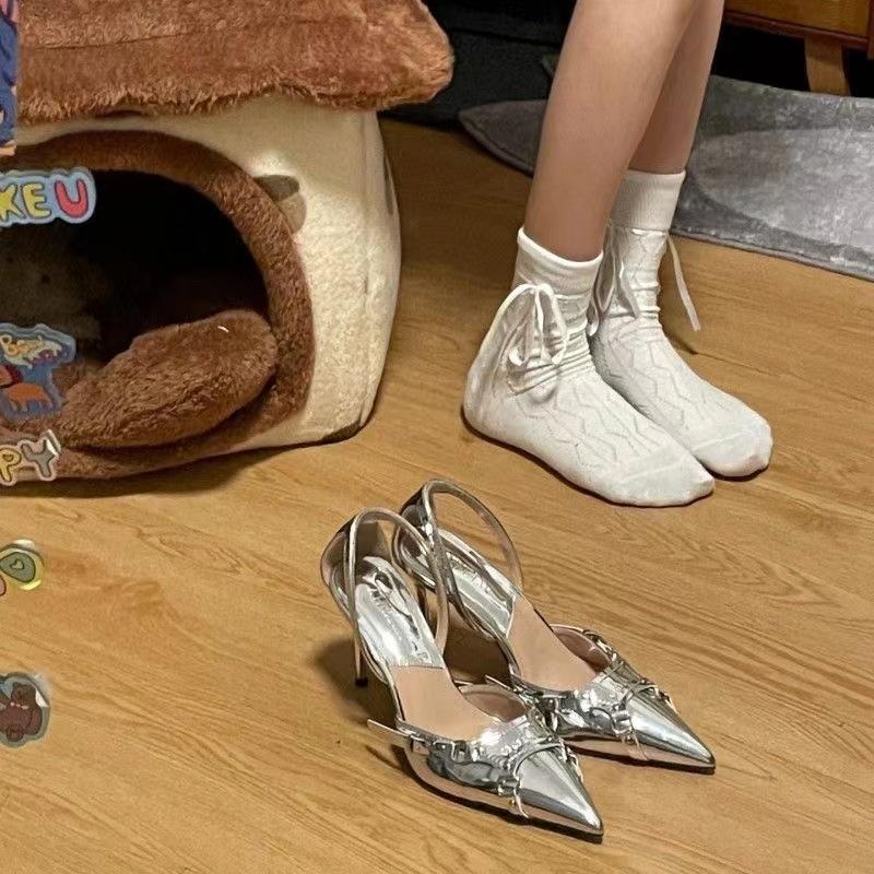 High heels women s spring and summer 2025 new pointed thin heels sterling silver light mouth single shoes sexy niche hollow sandals 34
High heels women s spring and summer 2025 new pointed thin heels sterling silver light mouth single shoes sexy niche hollow sandals 34