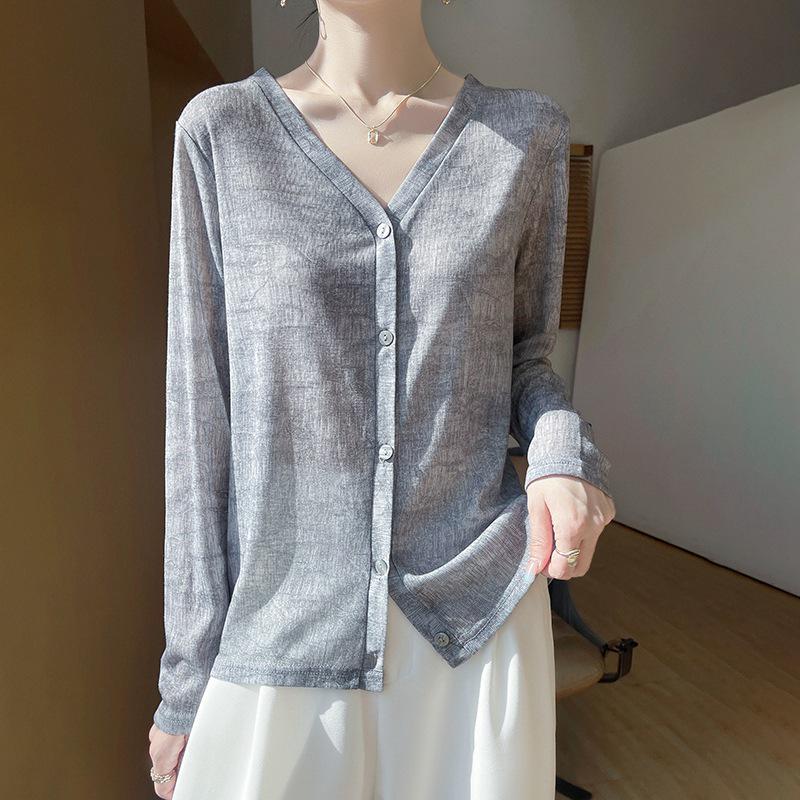 Летний женский короткий кардиган с V-образным вырезом и принтом - Тонкий, универсальный топ L
Летний женский короткий кардиган с V-образным вырезом и принтом - Тонкий, универсальный топ L