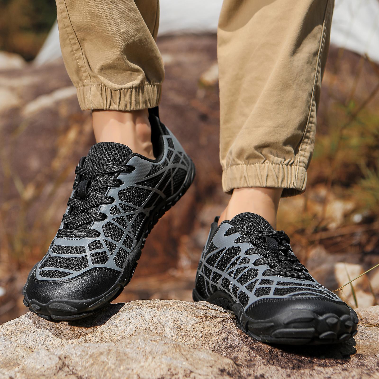 Men Shoes Wide Barefoot Shoes for Men Casual Shoes Mesh Breathable Non-slip Comfortable Climbing Walking Sneakers Black Shoes 45 сірий колір
Men Shoes Wide Barefoot Shoes for Men Casual Shoes Mesh Breathable Non-slip Comfortable Climbing Walking Sneakers Black Shoes 45 сірий колір