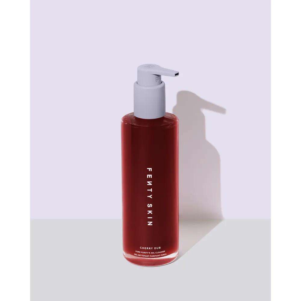 Fenty Skin Cherry Dove Pore Purifier Gel Cleanser - A Celebrity Personal Favorite of Rihanna
Fenty Skin Cherry Dove Pore Purifier Gel Cleanser - A Celebrity Personal Favorite of Rihanna