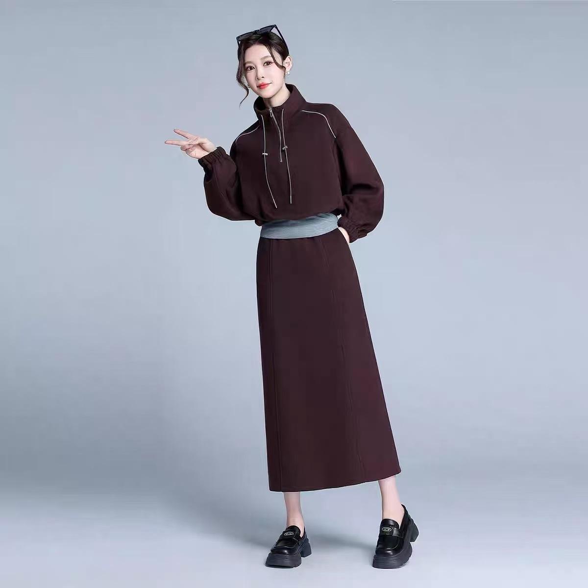 T288 Korean Style Loose Fashion Two-Piece Set: Half-Open Collar Top & Skirt in Spring and Autumn Design M (90-113 Jin)
T288 Korean Style Loose Fashion Two-Piece Set: Half-Open Collar Top & Skirt in Spring and Autumn Design M (90-113 Jin)