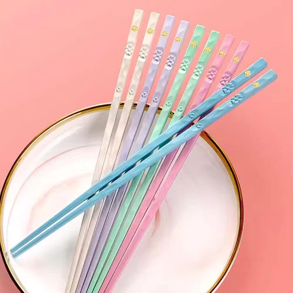 5 pairs Non-Slip Sushi Chopsticks Plastic Dining Chopsticks Household Chinese Chopsticks Set Party Dark color series
5 pairs Non-Slip Sushi Chopsticks Plastic Dining Chopsticks Household Chinese Chopsticks Set Party Dark color series