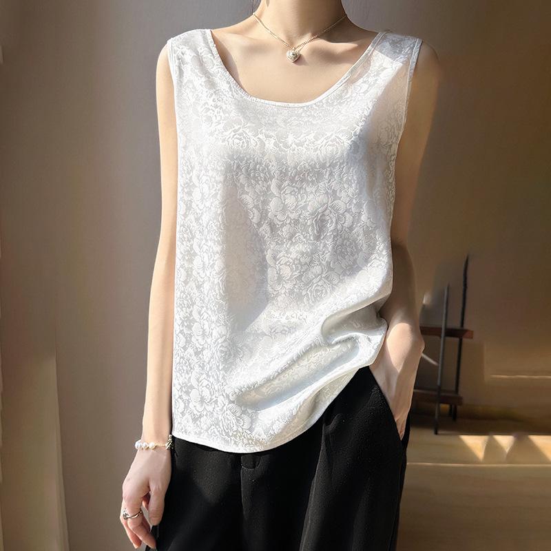 Шелковый женский атласный топ-майка - Белый с круглым вырезом без рукавов летний топ XL
Шелковый женский атласный топ-майка - Белый с круглым вырезом без рукавов летний топ XL