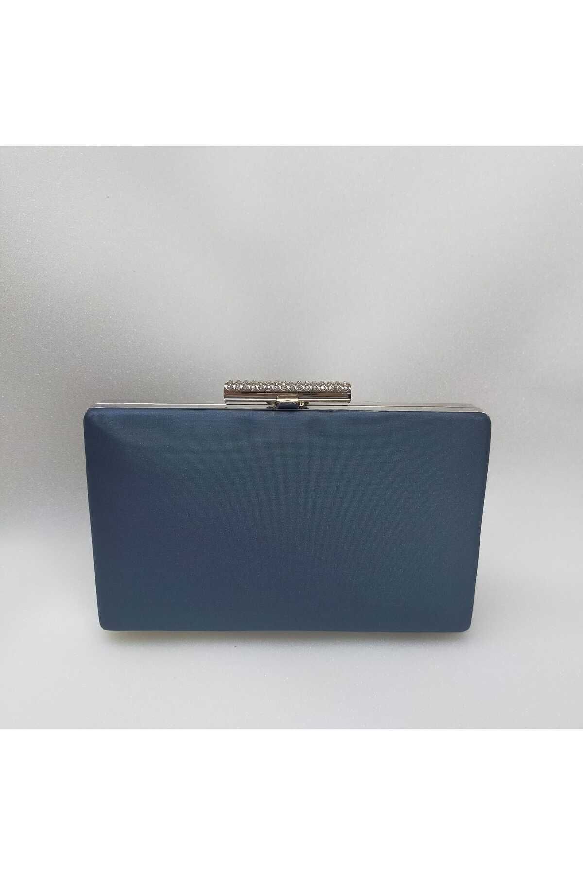 Women s Stylish and Useful Evening Dress Bag Matte Satin Navy Blue Case Evening Dress Bag
Women s Stylish and Useful Evening Dress Bag Matte Satin Navy Blue Case Evening Dress Bag