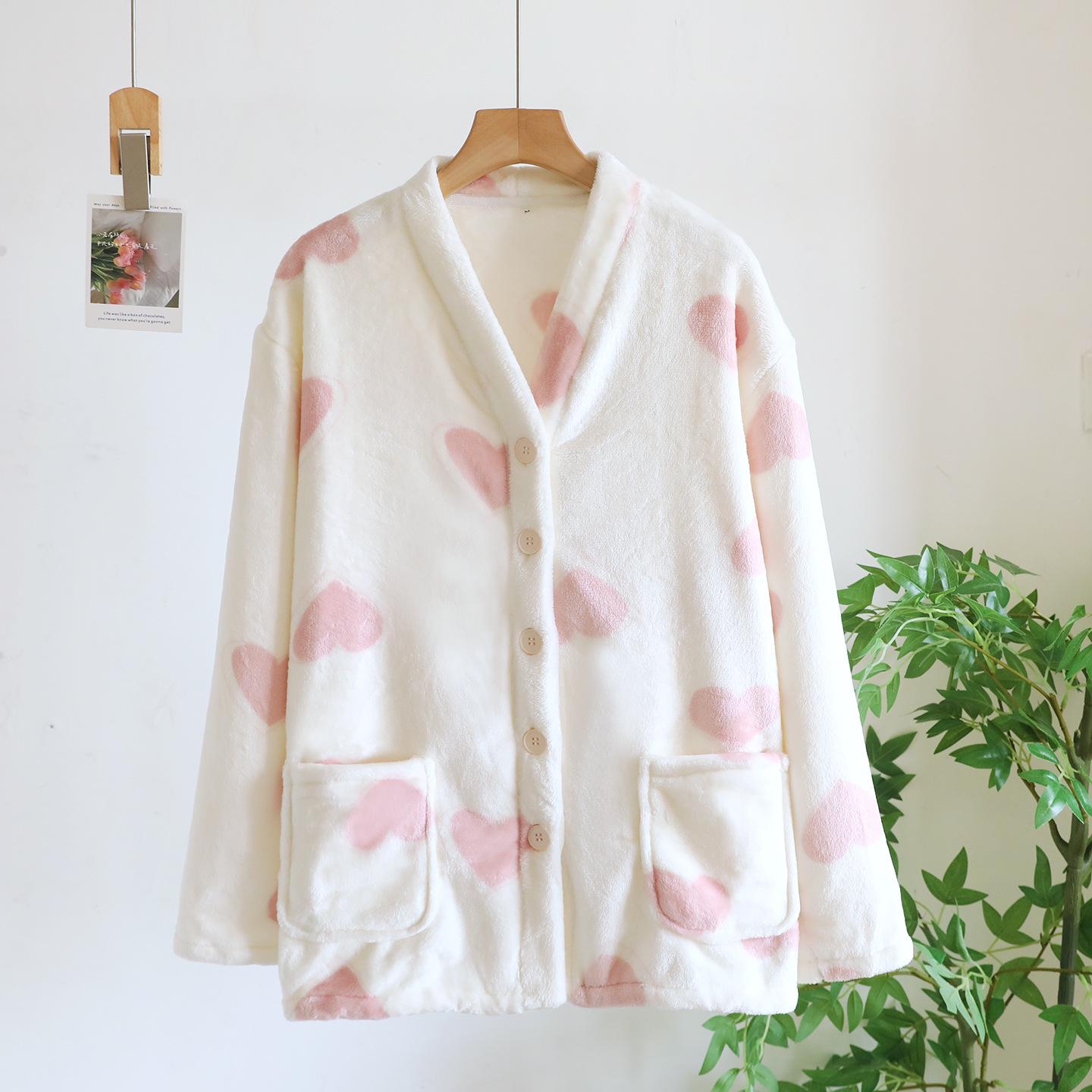 Women s Long Sleeve Flannel Pajama Cardigan - Thick, Warm, and Loose Fit for Autumn/Winter, Also Suitable for Outdoor Wear in Spring L
Women s Long Sleeve Flannel Pajama Cardigan - Thick, Warm, and Loose Fit for Autumn/Winter, Also Suitable for Outdoor Wear in Spring L