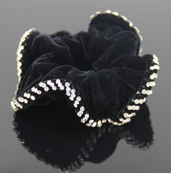 Бархатная резинка для волос со стразами - Не выцветающая, Корейская резинка-скранч для волос с бриллиантами
Бархатная резинка для волос со стразами - Не выцветающая, Корейская резинка-скранч для волос с бриллиантами