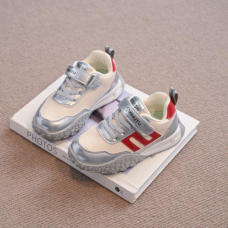 Children s leather sneakers 2025 spring and autumn Korean version of girls dad shoes non-slip board shoes boys running casual shoes 37
Children s leather sneakers 2025 spring and autumn Korean version of girls dad shoes non-slip board shoes boys running casual shoes 37