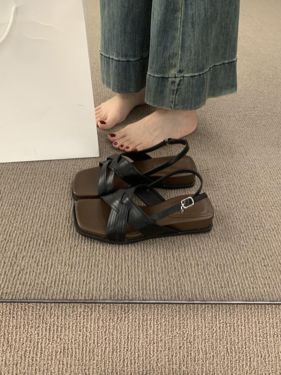 With skirt fairy wind cross with open-toed fashion sandals female summer versatile not tired feet 3cm thick-soled Roman shoes 40
With skirt fairy wind cross with open-toed fashion sandals female summer versatile not tired feet 3cm thick-soled Roman shoes 40