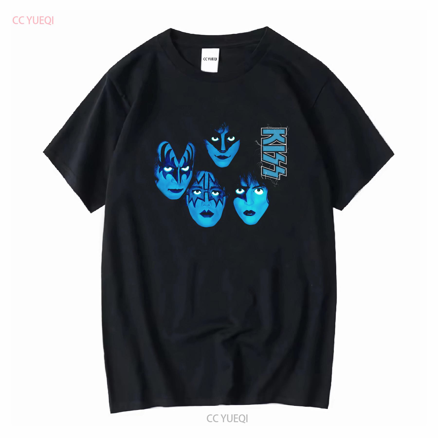 KISS 2006 T Shirt Creatures Of The Night By Winterland Men s XL Eric Carr long or short sleeves vintage Washed graphic Soft 4XL
KISS 2006 T Shirt Creatures Of The Night By Winterland Men s XL Eric Carr long or short sleeves vintage Washed graphic Soft 4XL