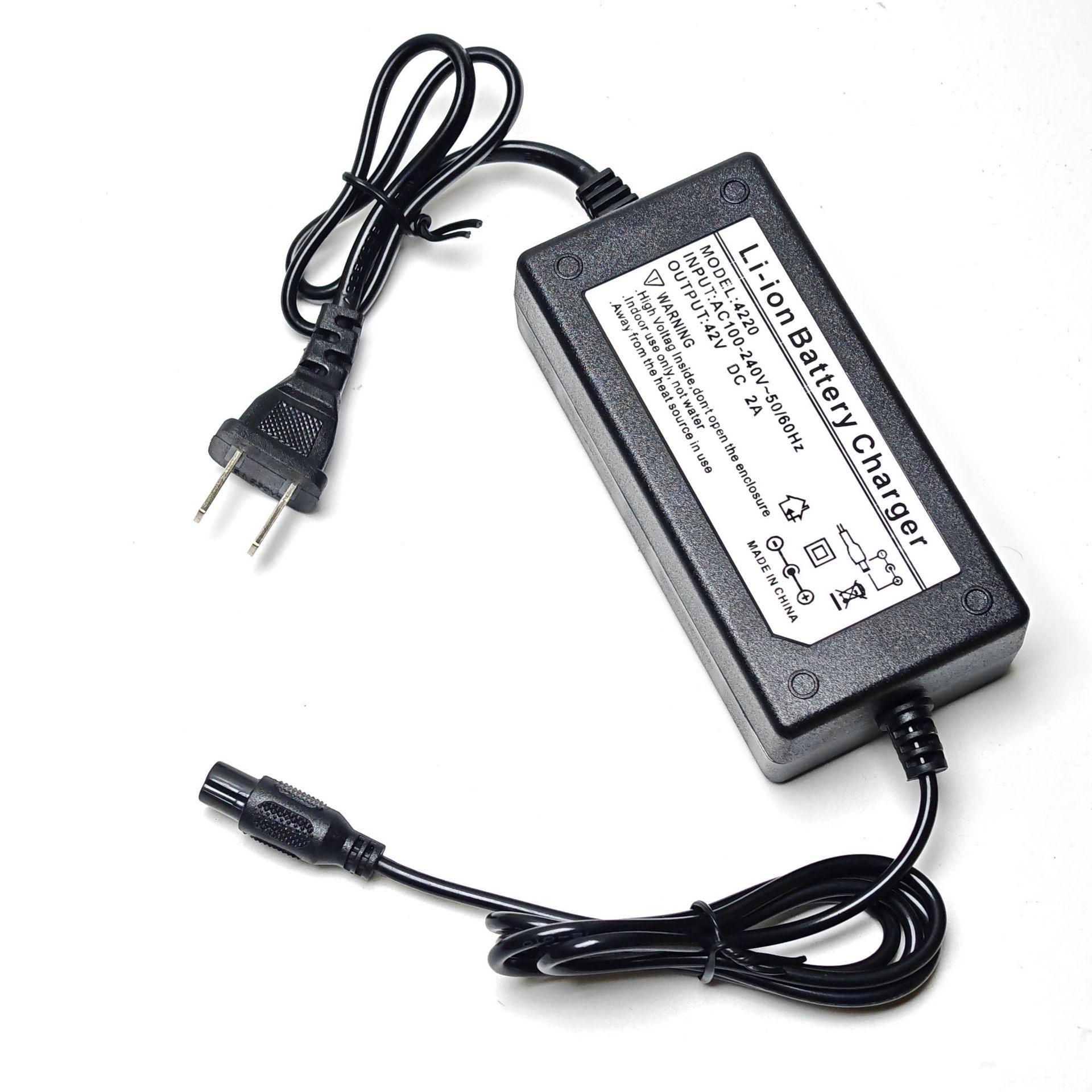 Розумний швидкий зарядний пристрій 42V 2A для двоколісних електричних самокатів з літієвими батареями 36V 3-pin 9mm EU 1.5m cable
Розумний швидкий зарядний пристрій 42V 2A для двоколісних електричних самокатів з літієвими батареями 36V 3-pin 9mm EU 1.5m cable