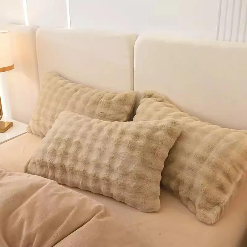 1PC Winter Imitation Fur Plush Cushion Cover Soft Pillowcase Decorative Pillow Case Living Room Throw Pillow Cover 48x74cm 1PC темного кольору хакі
1PC Winter Imitation Fur Plush Cushion Cover Soft Pillowcase Decorative Pillow Case Living Room Throw Pillow Cover 48x74cm 1PC темного кольору хакі