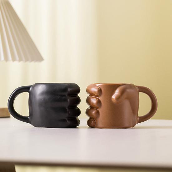 Coffee Cup 330ml Creative Fist-shaped Cup Fun Water Cup for Coffee Hot Drinks Modern Ceramic Drinkware Gift for Friends
Coffee Cup 330ml Creative Fist-shaped Cup Fun Water Cup for Coffee Hot Drinks Modern Ceramic Drinkware Gift for Friends