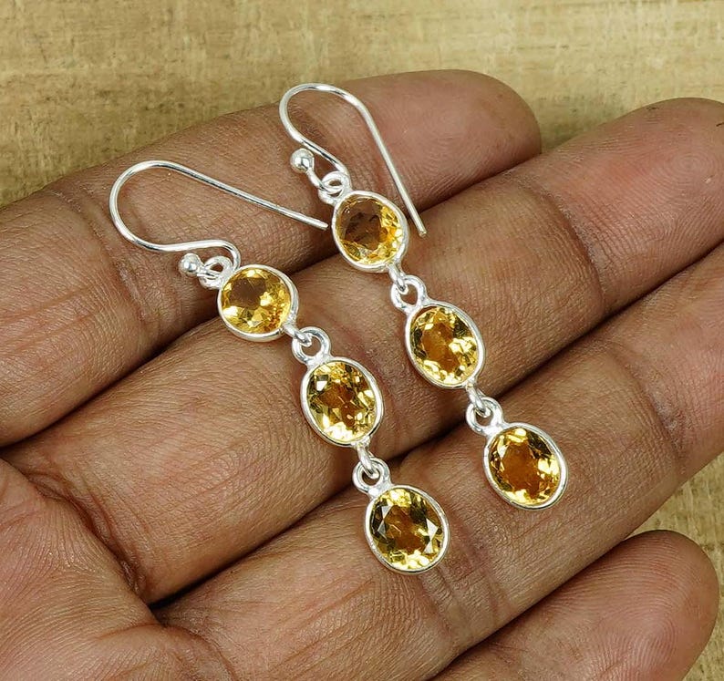 Solid 925 Sterling Silver Citrine Gemstone Handmade Women Dangler Earrings Gift For her
Solid 925 Sterling Silver Citrine Gemstone Handmade Women Dangler Earrings Gift For her
