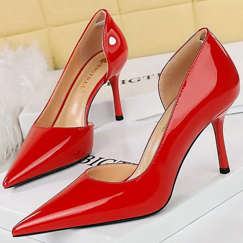Розмір 34-43 Жіночі 8см Тонкі Високі Підбори Туфлі-Човники Леді Дрібний Гострий Носок Середній Підбор Бічна Виріз Патентна Шкіра Тілесний Бордовий Червоний Взуття 40 червоний
Розмір 34-43 Жіночі 8см Тонкі Високі Підбори Туфлі-Човники Леді Дрібний Гострий Носок Середній Підбор Бічна Виріз Патентна Шкіра Тілесний Бордовий Червоний Взуття 40 червоний