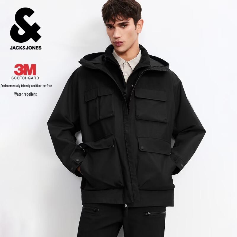 Чоловіча водонепроникна куртка з капюшоном JACK&JONES L
Чоловіча водонепроникна куртка з капюшоном JACK&JONES L