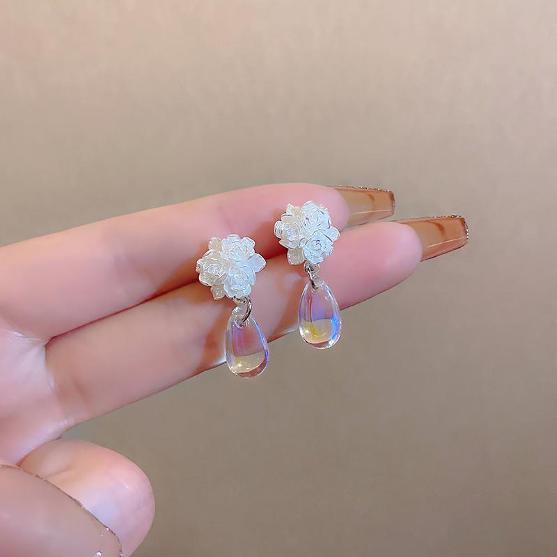 Sweet Girl Earrings Sales Korean Version Temperament In Early Spring Super Fairy Gentle Small Fresh Drops Net Red Rose Earrings
Sweet Girl Earrings Sales Korean Version Temperament In Early Spring Super Fairy Gentle Small Fresh Drops Net Red Rose Earrings
