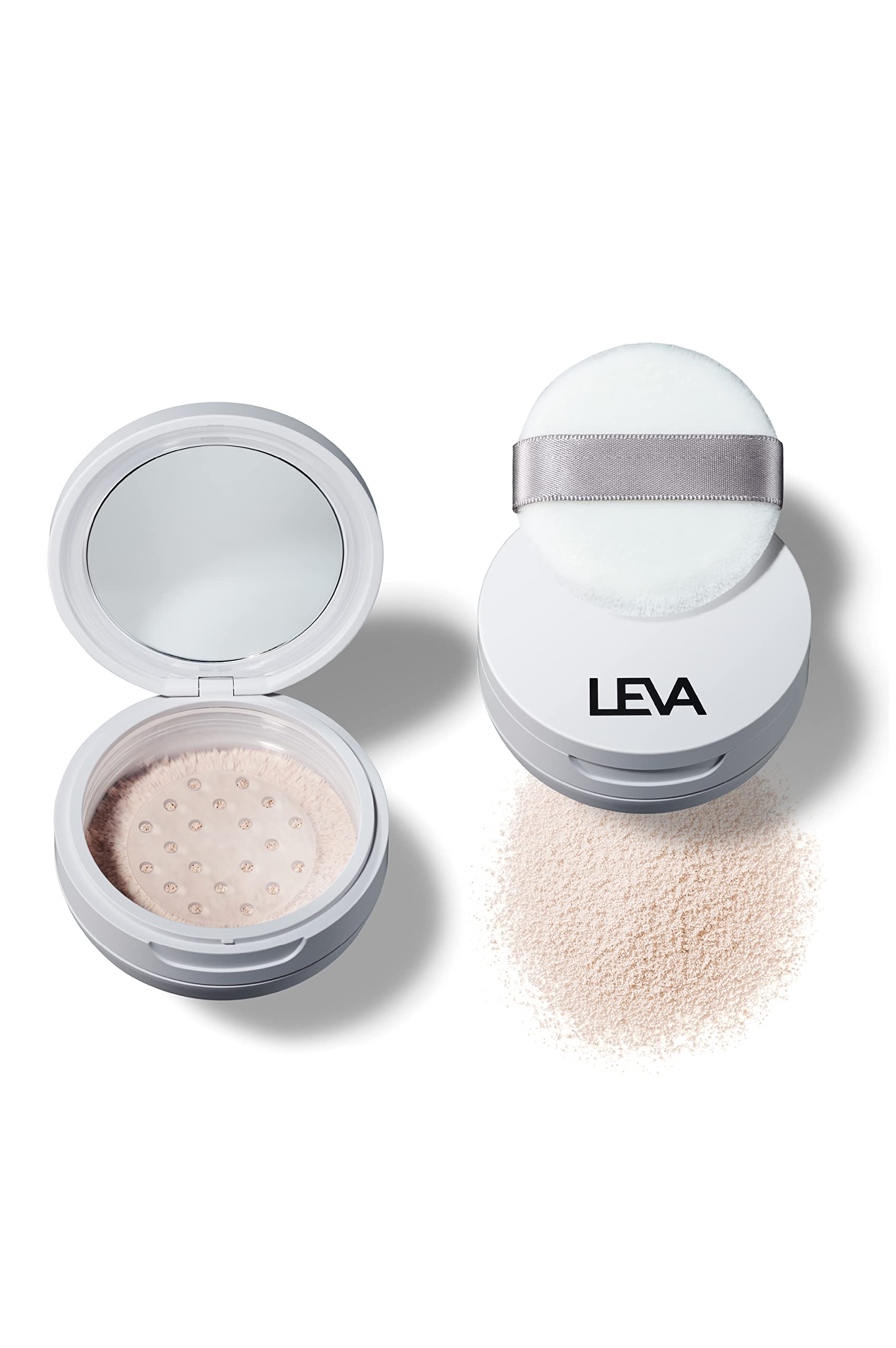 LEVA Face Powder UV Sunscreen Container with Sebum Keeps smooth skin Sensitive skin show Transparent type BB Cream Prevents skin roughness Can be
LEVA Face Powder UV Sunscreen Container with Sebum Keeps smooth skin Sensitive skin show Transparent type BB Cream Prevents skin roughness Can be