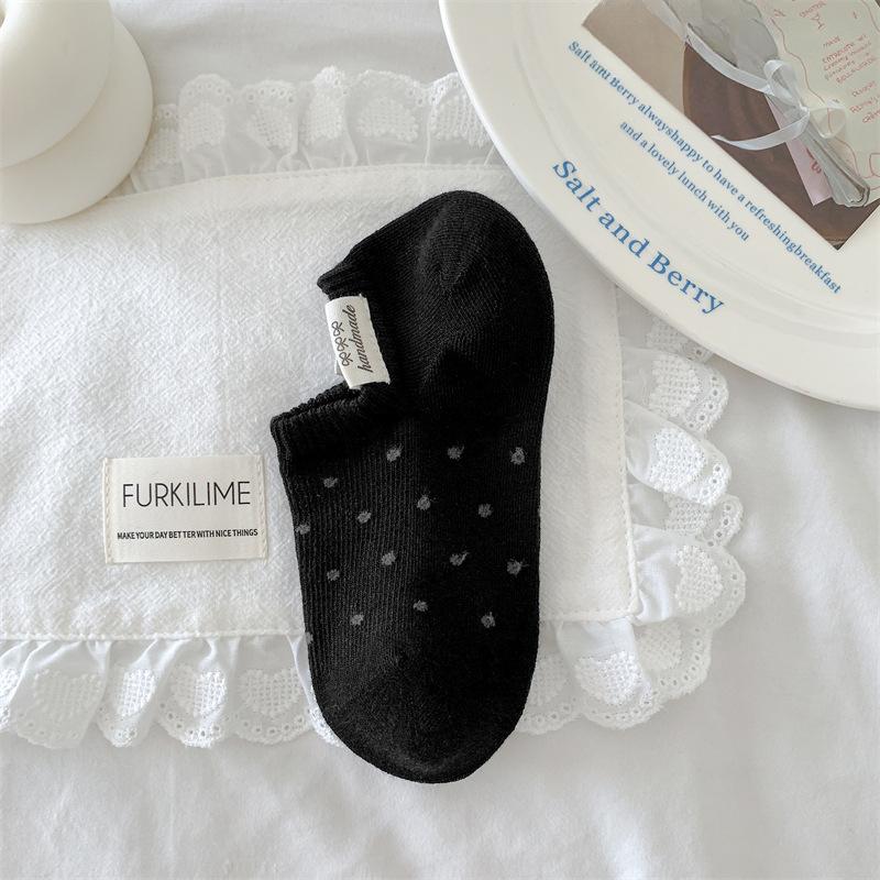 Женские весенне-летние тканевые стандартные носки-лодочки в горошек, не спадающие, с невидимым мелким вырезом 1 pair чёрный
Женские весенне-летние тканевые стандартные носки-лодочки в горошек, не спадающие, с невидимым мелким вырезом 1 pair чёрный