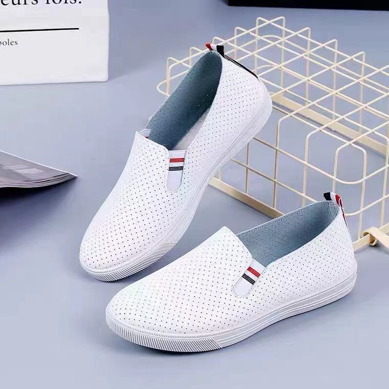 Spring and summer new cloth shoes women s mesh comfortable non-slip soft sole wear-resistant 35
Spring and summer new cloth shoes women s mesh comfortable non-slip soft sole wear-resistant 35